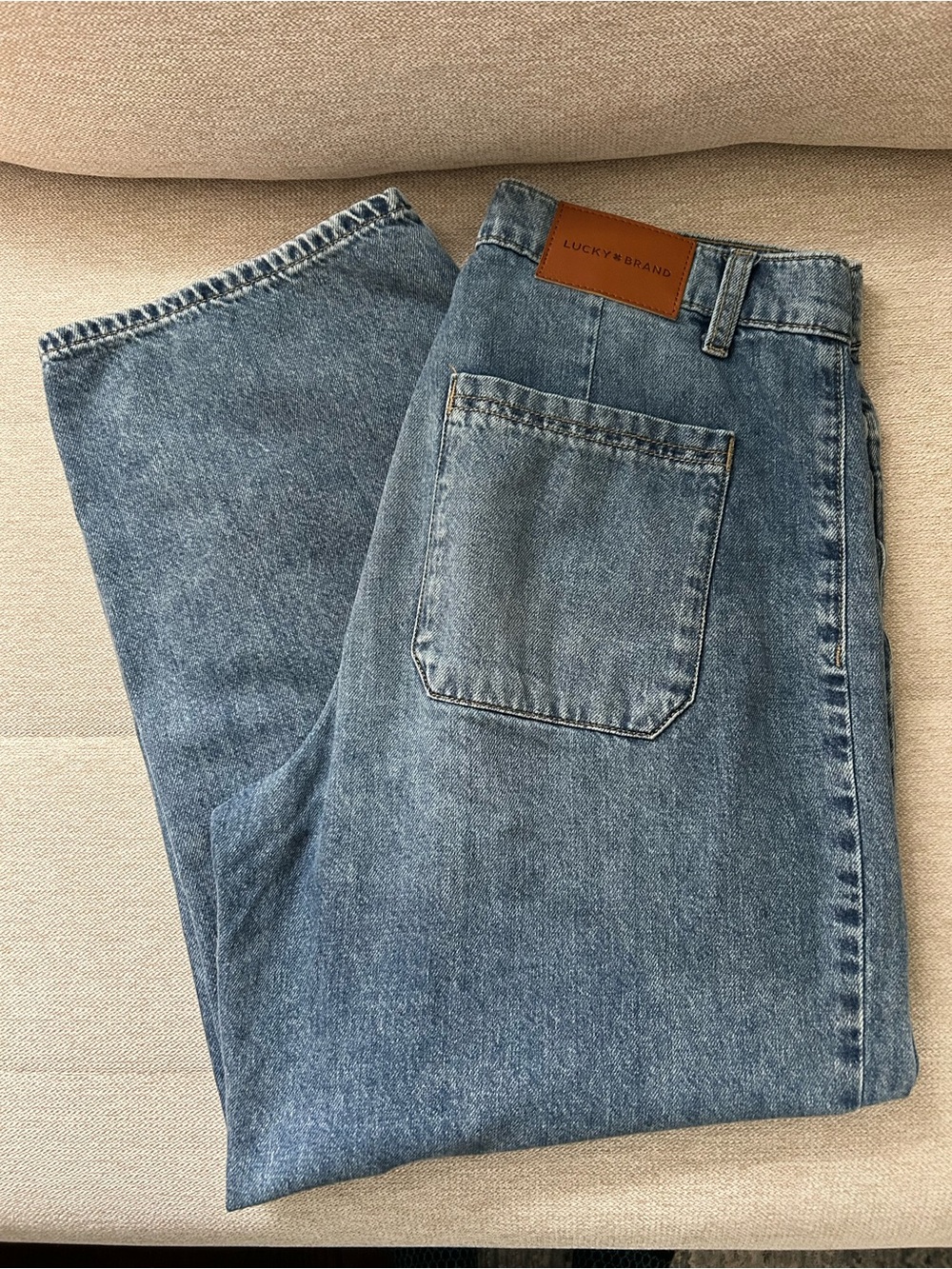 Lucky Brand Women’s Wide Leg Cropped Jeans